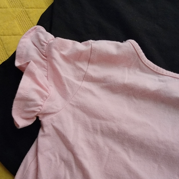 4 girls shirts - Picture 12 of 12